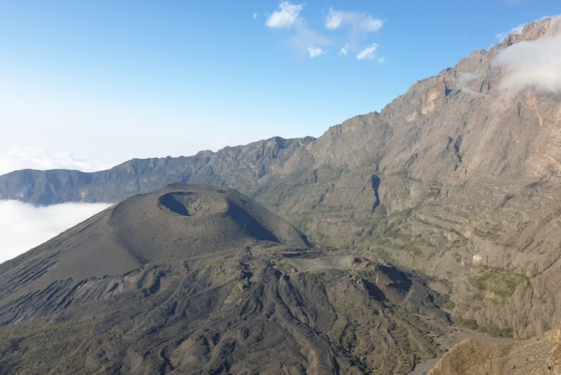 mount-meru-trekking